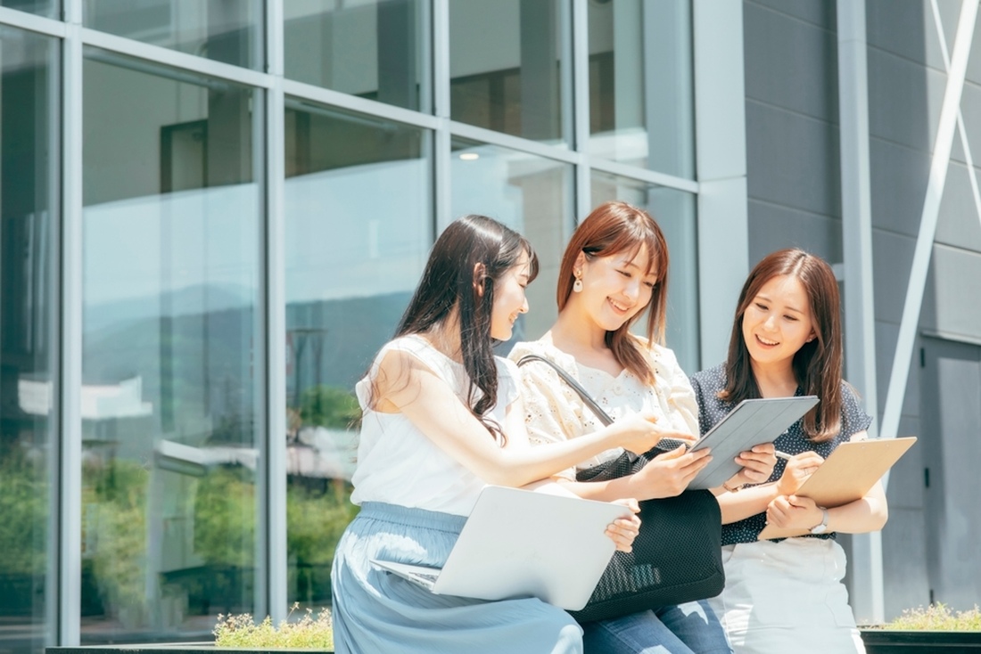 学校案内パンフレットにおけるデザインの重要性