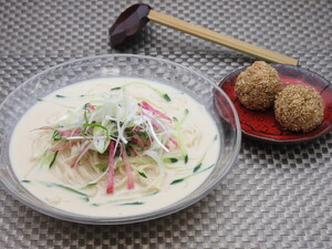 豆乳胡麻・稲庭風うどん（7月15日～8月30日まで）　※毎週月曜日セルフデー除外